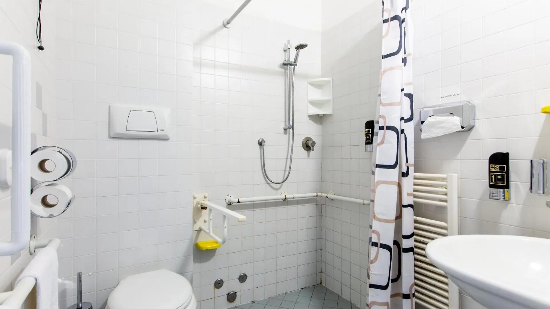 Hotel Marzia Con Piscina Riccione