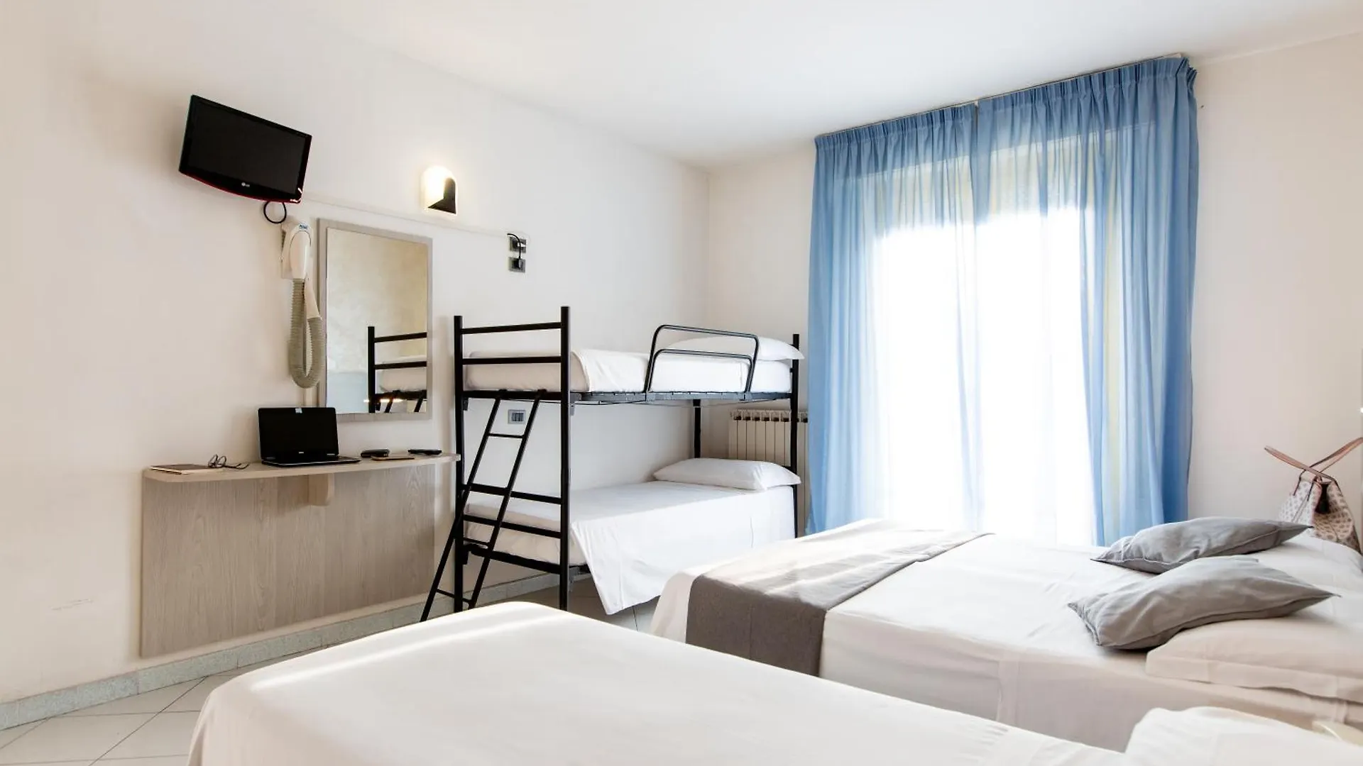 Hotel Marzia Con Piscina Riccione 3*,  Italy
